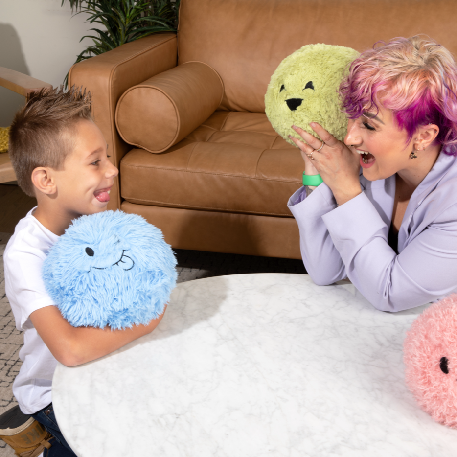 Hug Ball - Blue (Sweet/Silly)